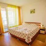 Niko Sluneční pobřeží