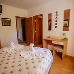 Niko * Sluneční pobřeží