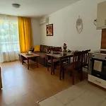 Niko * Sluneční pobřeží