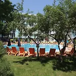 Niko Sluneční pobřeží